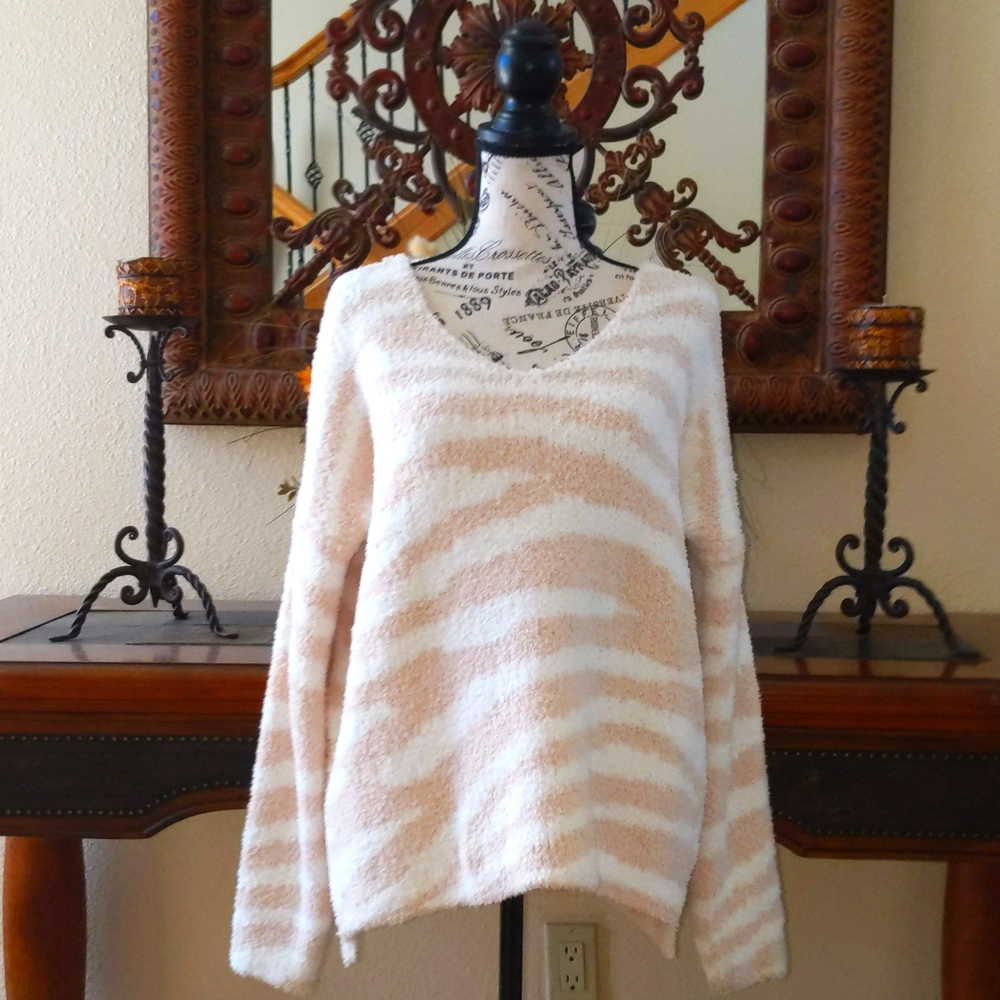 Rachel Zoe Sweater. LA/NY                      #134